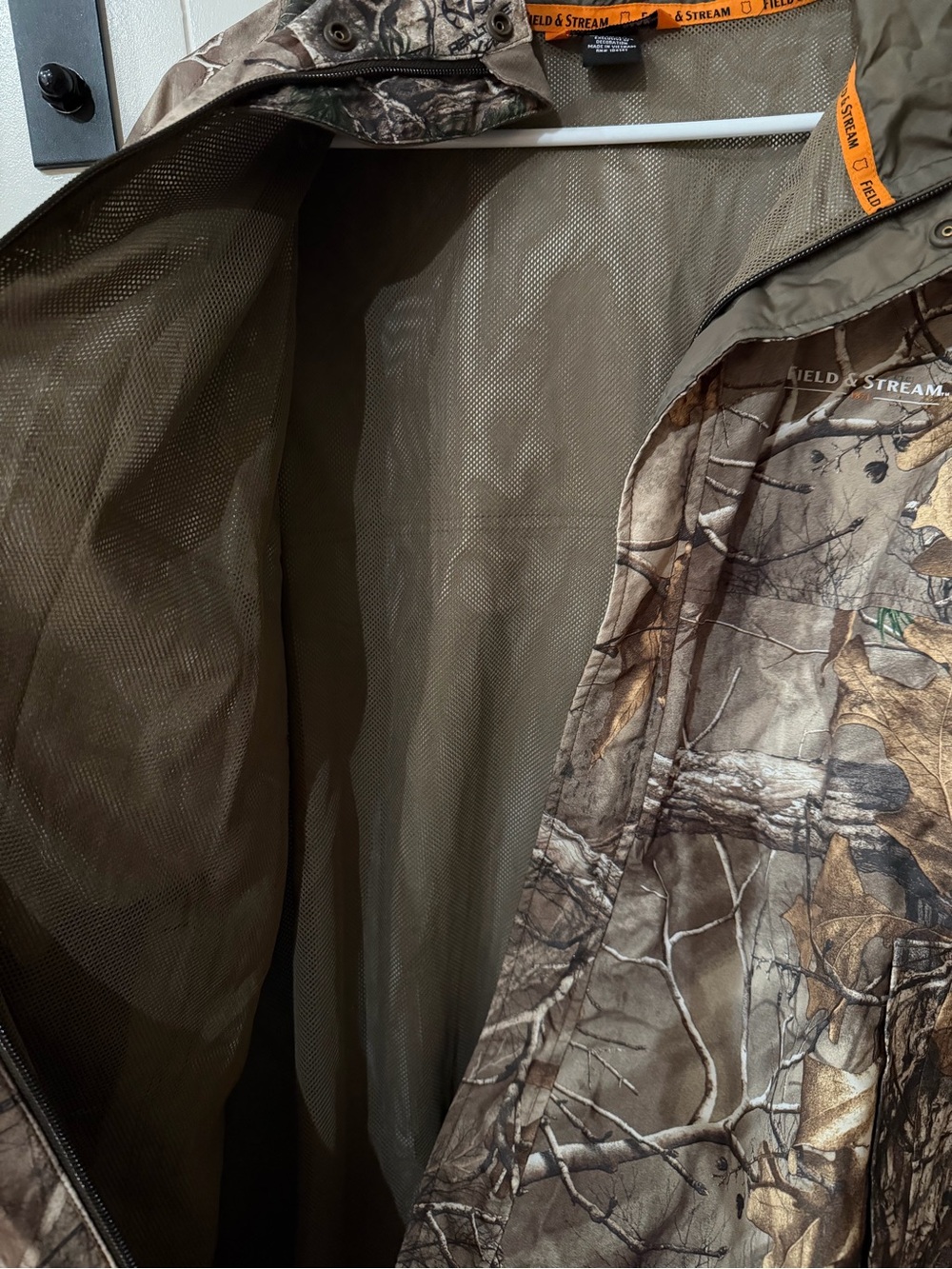 Camo Jacket - Realtree Pattern - Picture 6 of 6